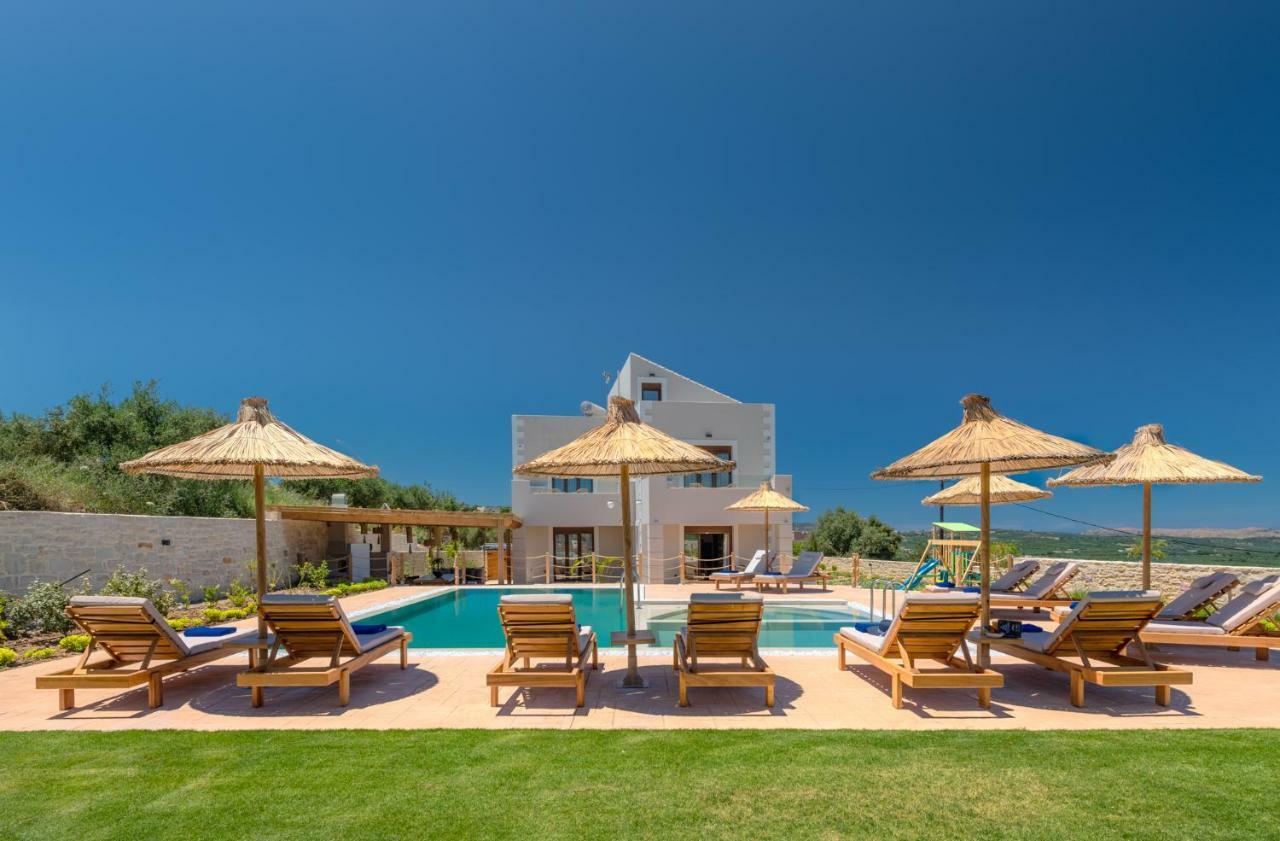 Ivoni Villa, An Iconic Summer Retreat, By Thinkvilla Perama  Exterior photo