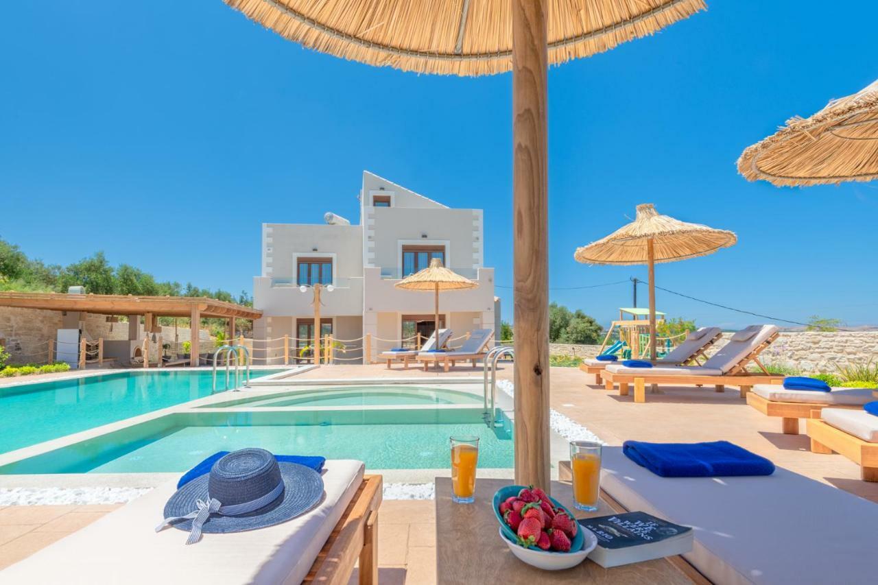 Ivoni Villa, An Iconic Summer Retreat, By Thinkvilla Perama  Exterior photo