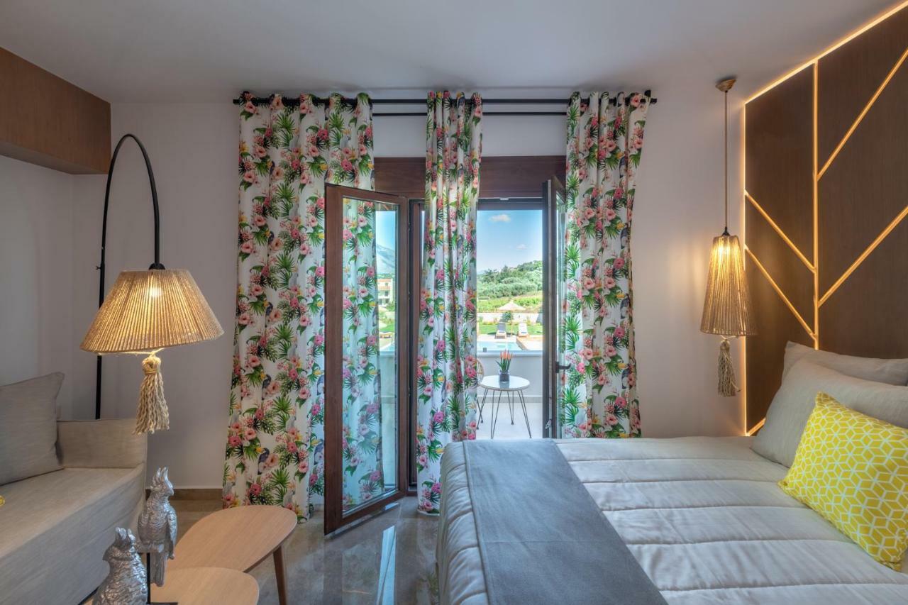 Ivoni Villa, An Iconic Summer Retreat, By Thinkvilla Perama  Exterior photo